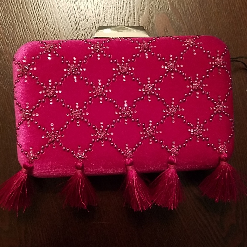 BRAND NEW Tadashi Shoji purse!!!